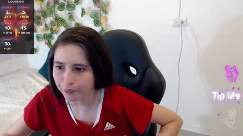 Snapshot of taniadevil_69 chatting on 5, 3, 2025 Tania online show from 5, 3, 2025