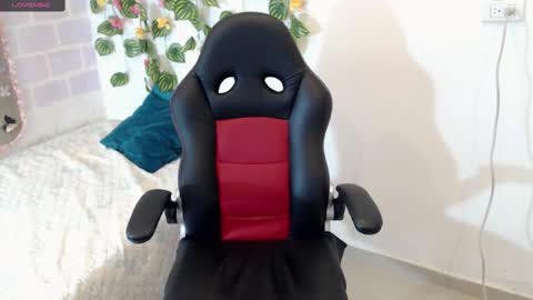 Snapshot of taniadevil_69 chatting on 10, 3, 2025 Tania online show from 10, 3, 2025