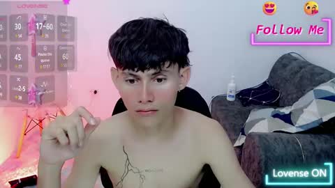 Snapshot of tanjiro_cute chatting on 18, 1, 2025 Andres online show from 18, 1, 2025