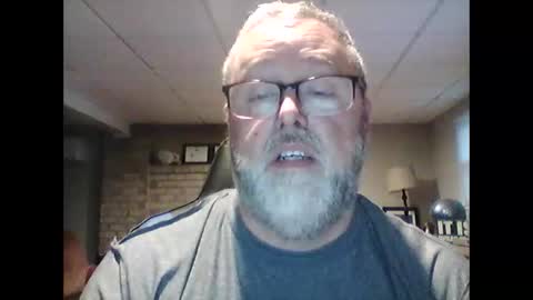 Snapshot of tank106 chatting on 4, 4, 2026 tank106 online show from 4, 4, 2026