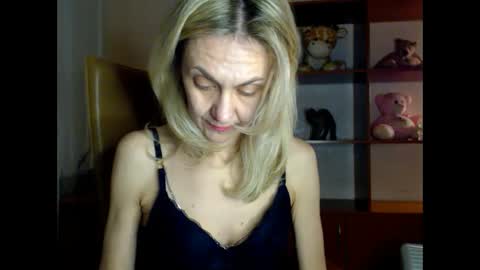 Snapshot of tanya6547 chatting on 25, 12, 2024 tanya online show from 25, 12, 2024