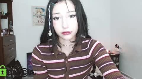 Snapshot of tara_tetsu chatting on 11, 2, 2025 xemy Please help me to reach 1000 thumbs up online show from 11, 2, 2025