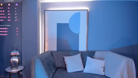 Tara Lawrence online show from 6, 3, 2025