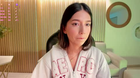 Tara Lawrence online show from 6, 4, 2026