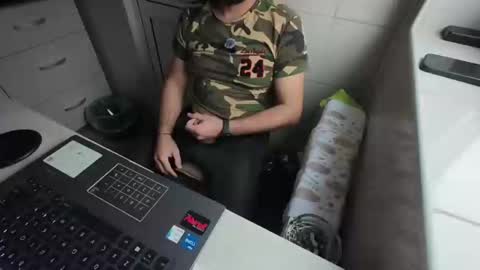 tarkan198 online show from 15, 2, 2025