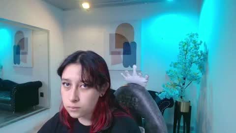 Snapshot of tarlywho chatting on 6, 5, 2026 Tarly Who online show from 6, 5, 2026