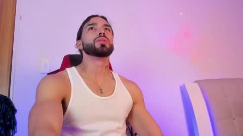 Snapshot of tarzanylobo chatting on 9, 12, 2024 Tarzan online show from 9, 12, 2024