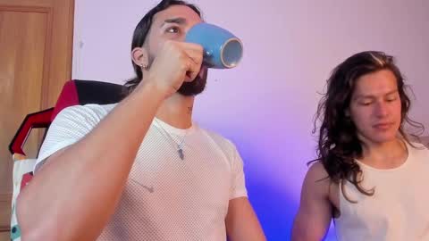 Snapshot of tarzanylobo chatting on 12, 12, 2024 Tarzan online show from 12, 12, 2024