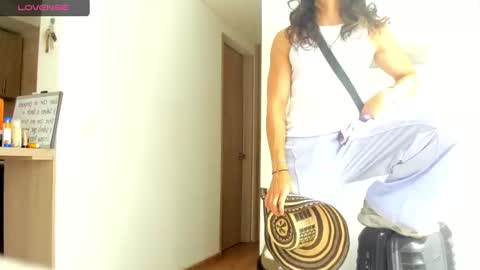 Snapshot of tarzanylobo chatting on 3, 2, 2025 Tarzan online show from 3, 2, 2025