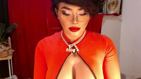 Snapshot of tasha_goddess chatting on 19, 6, 2026 tashaa online show from 19, 6, 2026