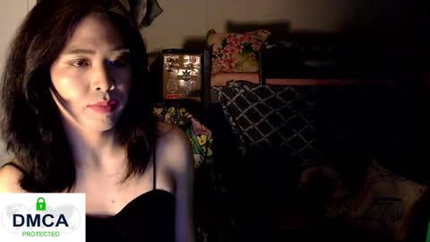 Snapshot of tashakai chatting on 5, 1, 2025 TashaKai online show from 5, 1, 2025