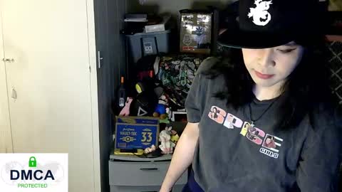 Snapshot of tashakai chatting on 11, 1, 2025 TashaKai online show from 11, 1, 2025