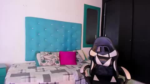 tashasant online show from 15, 9, 2025