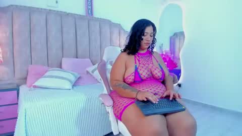 Snapshot of tashasant chatting on 18, 6, 2026 tashasant online show from 18, 6, 2026