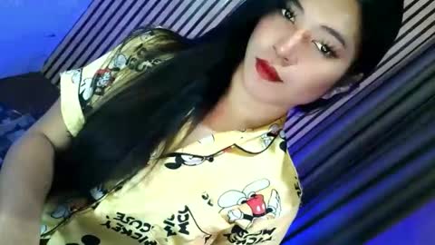   online show from 1, 12, 2025