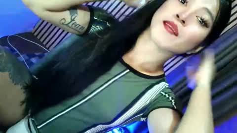   online show from 2, 12, 2025