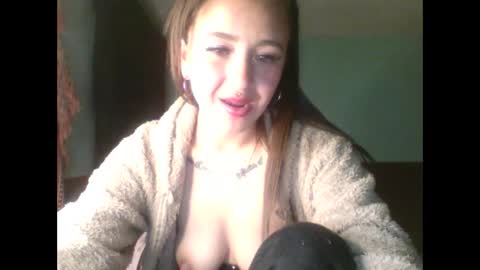 Snapshot of tati672985 chatting on 7, 10, 2025 Tatti online show from 7, 10, 2025