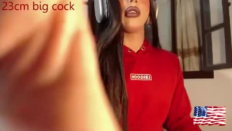 Snapshot of tatiana_hunter chatting on 1, 8, 2026 tatiana_hunter online show from 1, 8, 2026