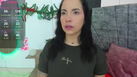 Snapshot of tatiana_sc chatting on 26, 11, 2025 Tatiana SC online show from 26, 11, 2025