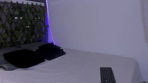 tatianasquirthot online show from 8, 4, 2026