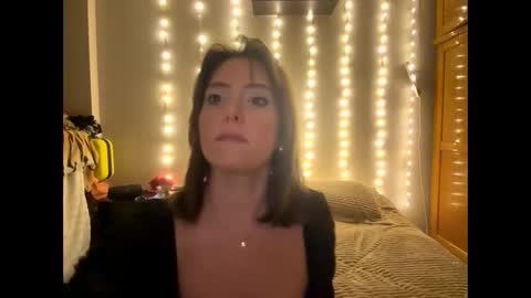 Snapshot of tatieli chatting on 27, 9, 2025 Tatieli online show from 27, 9, 2025