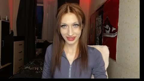 tatika_williams online show from 2, 4, 2026