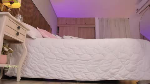 Snapshot of tatikiss_ chatting on 23, 4, 2026 Tatiana independent girl online show from 23, 4, 2026