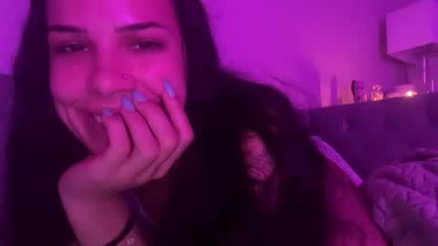 Snapshot of tatinova chatting on 30, 6, 2026 rafaella online show from 30, 6, 2026