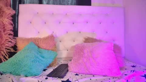Snapshot of tatixxxvega chatting on 28, 5, 2026 tatix online show from 28, 5, 2026