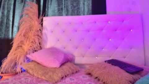 Snapshot of tatixxxvega chatting on 23, 6, 2026 tatix online show from 23, 6, 2026
