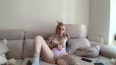 tattoobbgirl online show from 23, 5, 2026