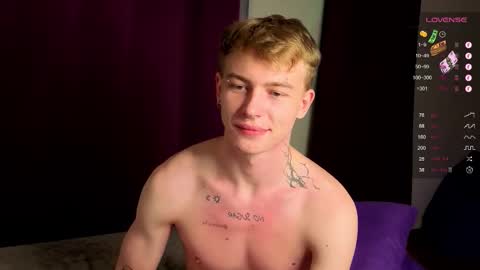 Alex but u can call me Theo online show from 20, 10, 2025