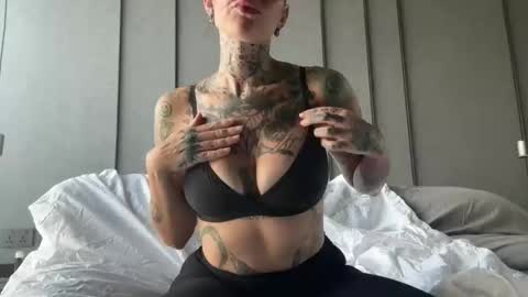 tattooedlucy_ online show from 3, 12, 2025