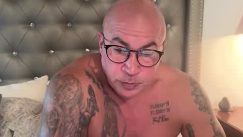 Snapshot of tattoosandabs chatting on 5, 2, 2025 tattoosandabs online show from 5, 2, 2025