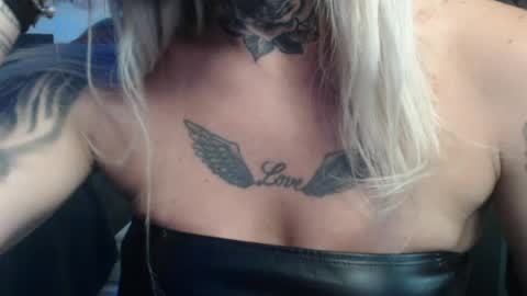 Snapshot of tatuada_safada chatting on 12, 6, 2026 tatuada_safada online show from 12, 6, 2026
