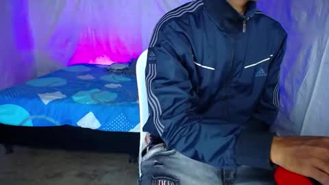 taurus_5 online show from 8, 3, 2026