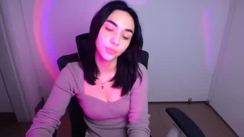 Snapshot of tayla_candy chatting on 11, 10, 2025 Tayla online show from 11, 10, 2025