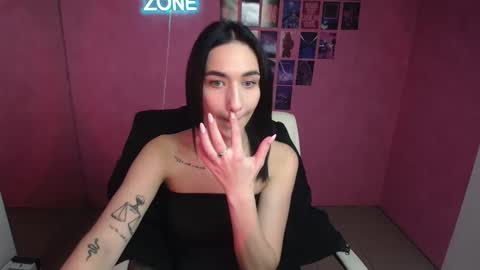 Snapshot of tayla_candy chatting on 24, 10, 2025 Tayla online show from 24, 10, 2025