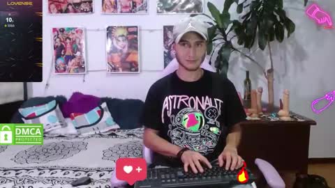 Snapshot of tayler_v2 chatting on 19, 2, 2025 TAYLER online show from 19, 2, 2025