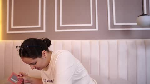 Snapshot of taylerkim chatting on 30, 11, 2025 Teylor Kim online show from 30, 11, 2025