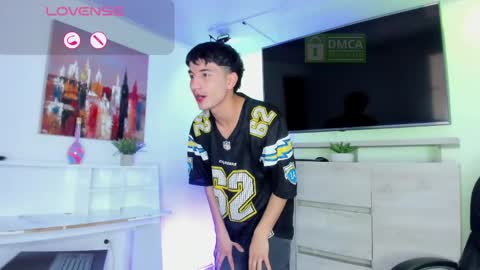 taylor_brooks_ online show from 9, 4, 2026