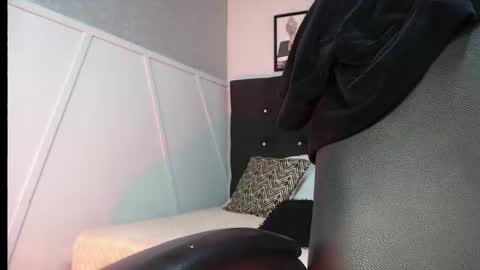 Taylor 3 online show from 17, 9, 2025