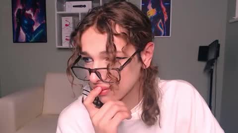 Taylor online show from 1, 10, 2025