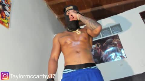 Taylor Mccarthy online show from 9, 2, 2025