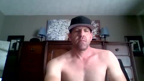Snapshot of taylors2822 chatting on 11, 3, 2026 taylors2822 online show from 11, 3, 2026