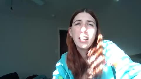 Snapshot of taylorslay chatting on 16, 12, 2025 taylorslay online show from 16, 12, 2025