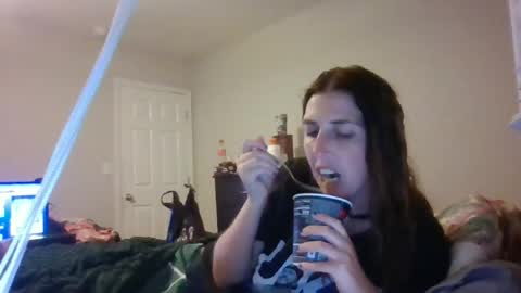 Snapshot of taylorslay chatting on 22, 6, 2026 taylorslay online show from 22, 6, 2026