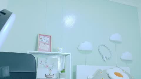 TAYLOR  online show from 30, 10, 2025