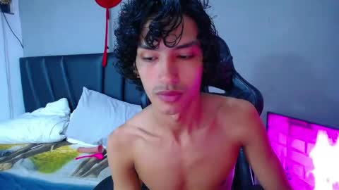 Tayron online show from 6, 6, 2026