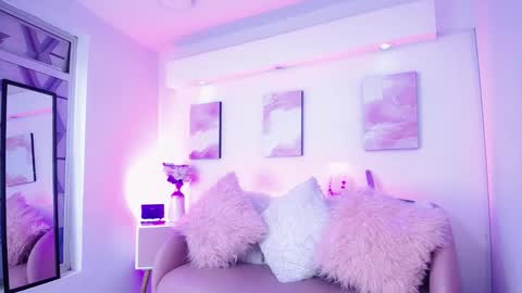 Snapshot of tayzon_foxxx chatting on 5, 12, 2024 Sofia online show from 5, 12, 2024